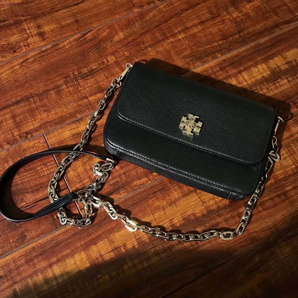 Tory Burch Mercer Classic Crossbody Black